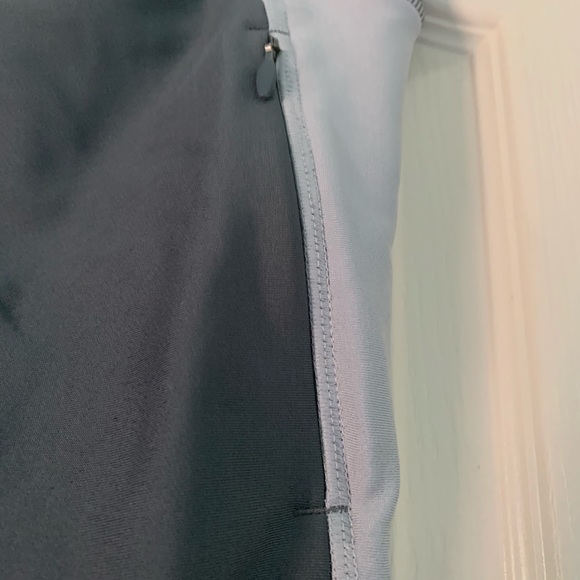 under armor capris - Picture 5 of 5